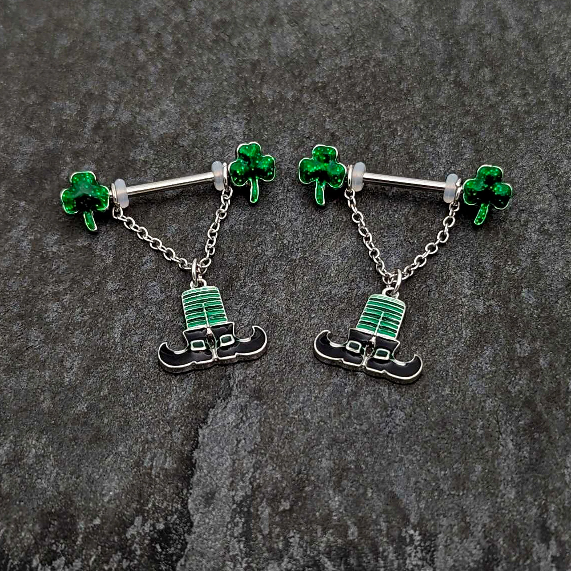 14G 11/16 Leprechaun Legs Shamrock Chain Dangle Nipple Ring Set - Image 6
