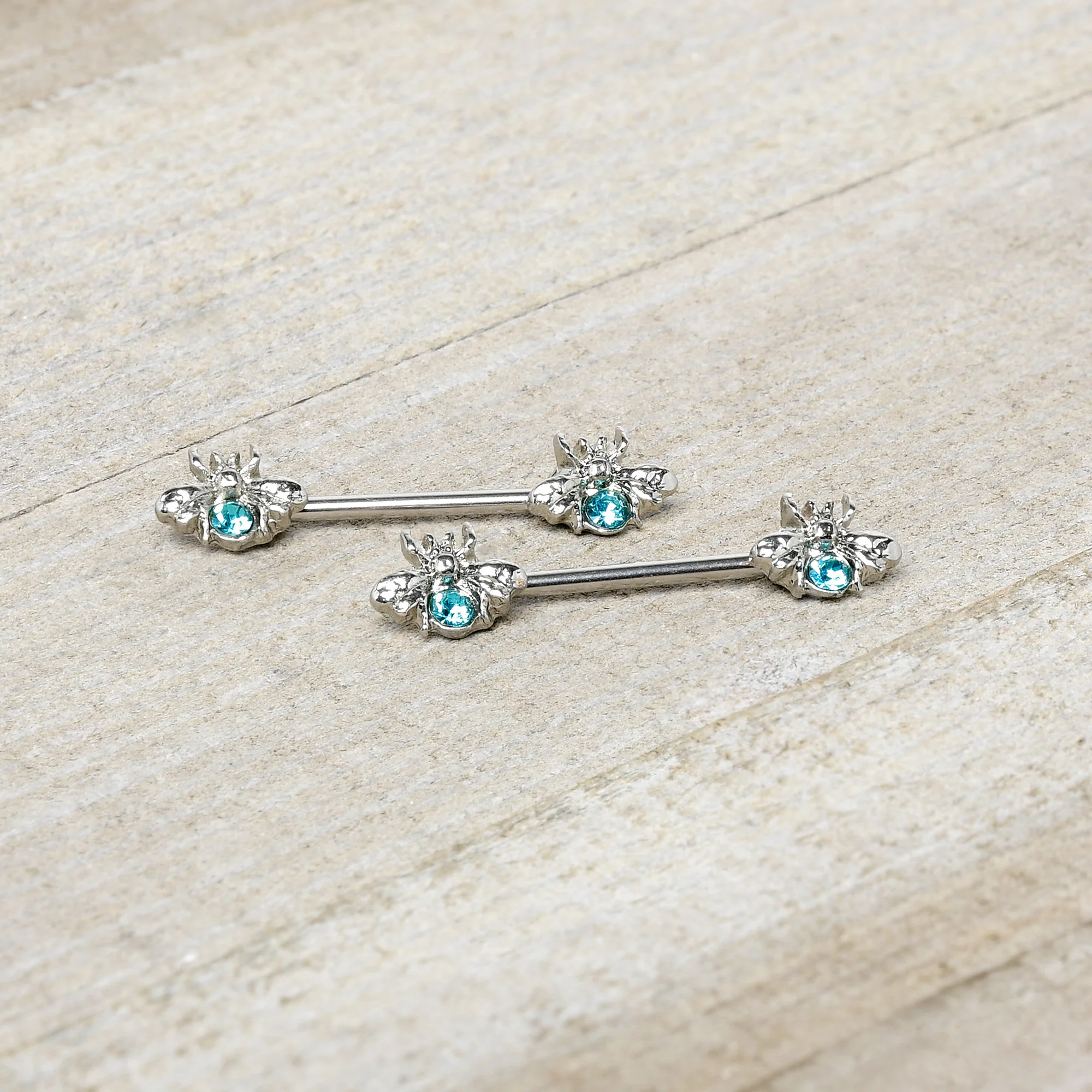 14G 9/16 Blue Gem Bee Beautiful Insect Barbell Nipple Ring Set - Image 4