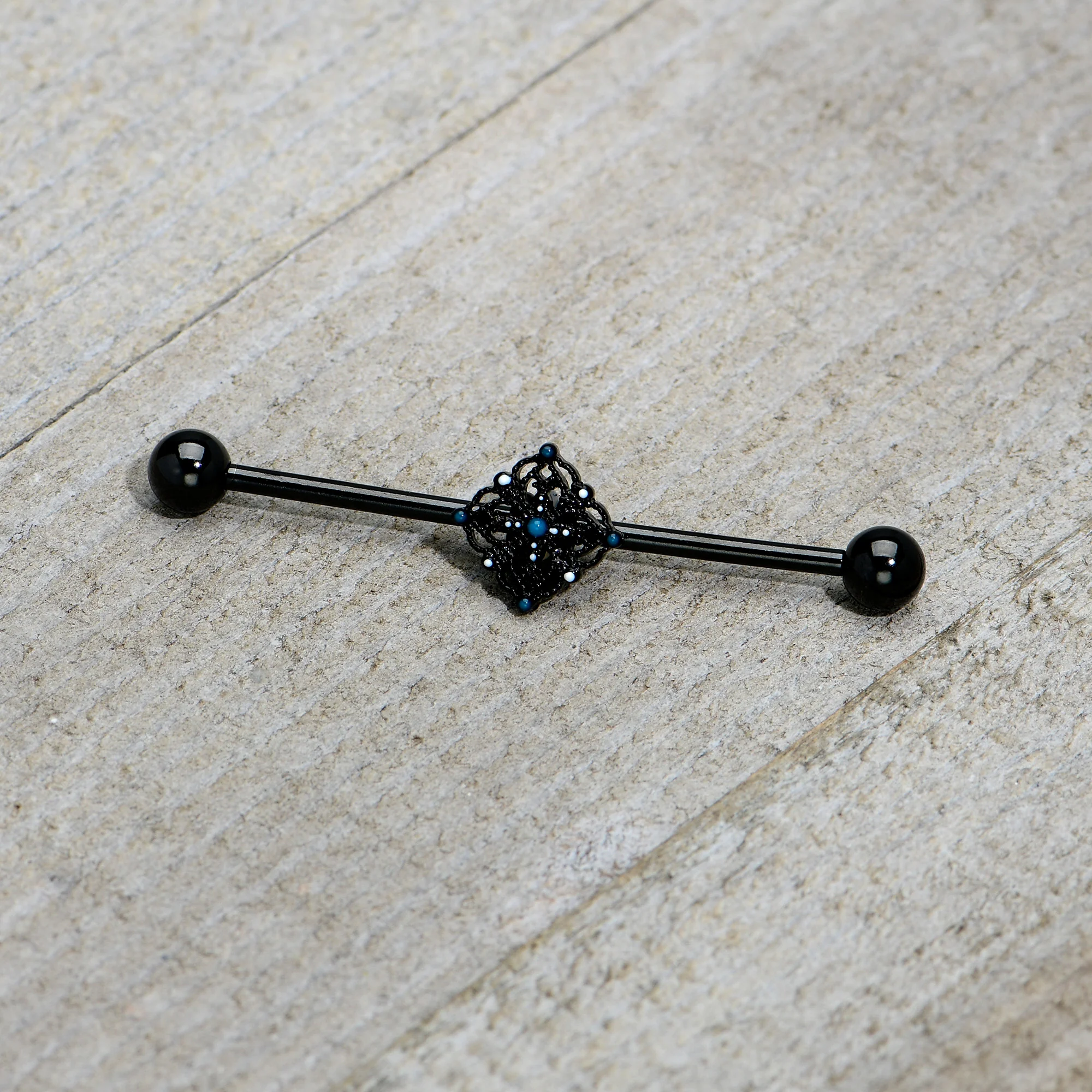14G Blue Gem Black Lacy Rhombus Industrial Barbell 38mm - Image 5