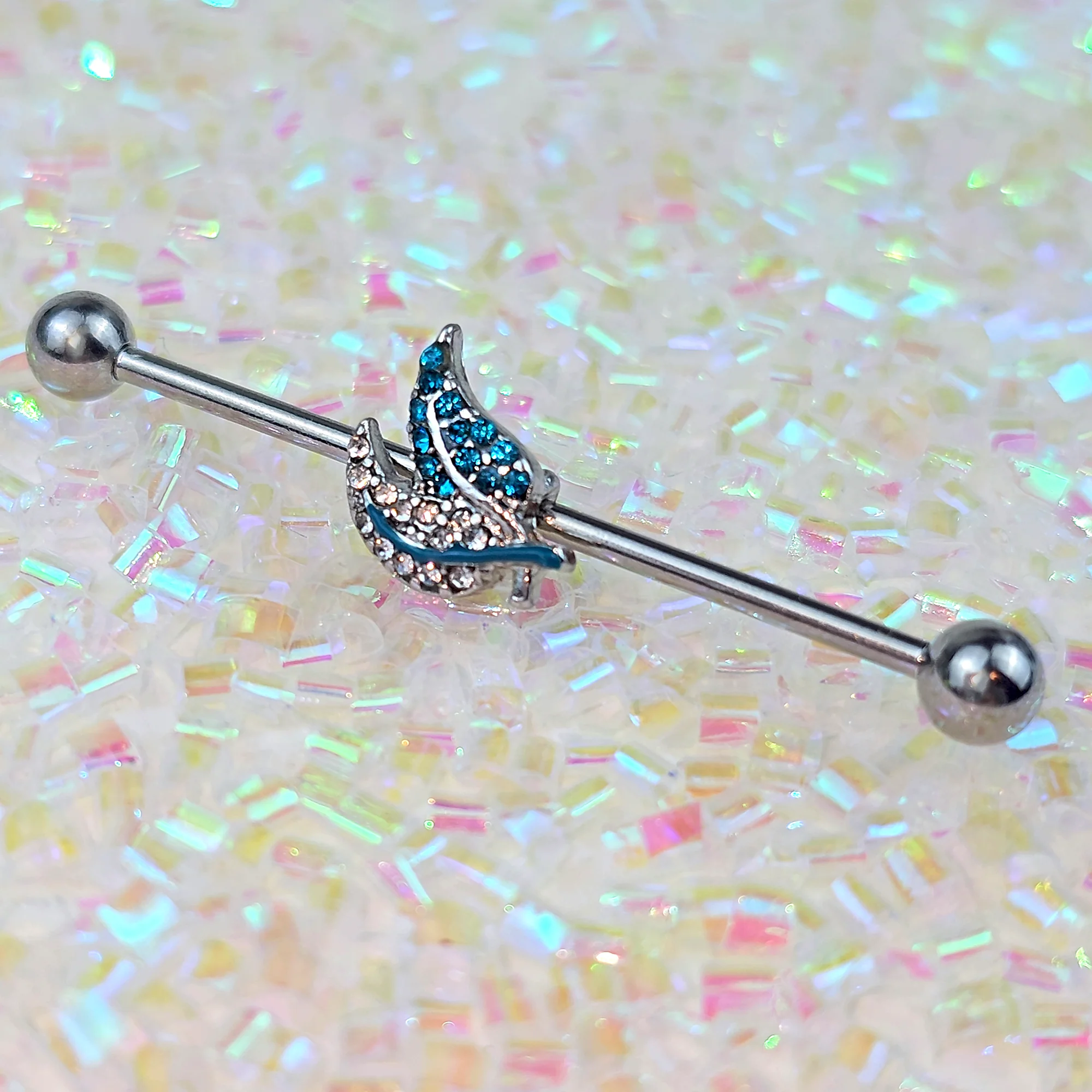 14G Clear Blue Gem Lovely Leaves Industrial Barbell 38mm
