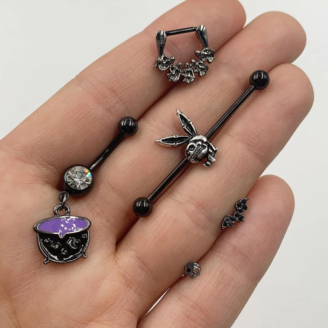 14G Licensed Playboy Bunny Skeleton Industrial Barbell 38mm - Image 2