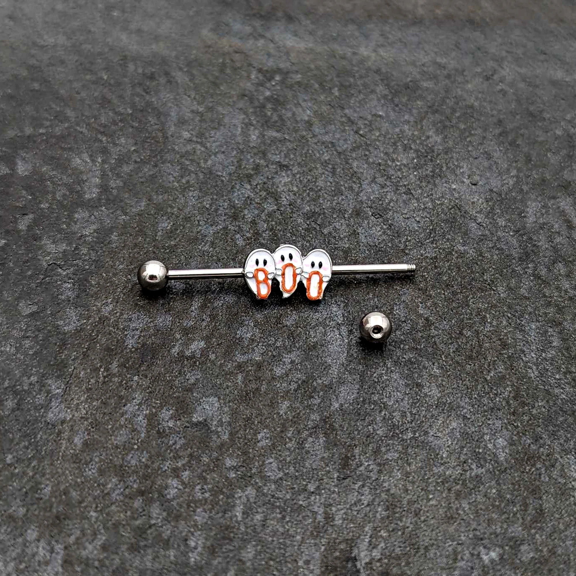 14G Retro Halloween Boo Ghost Trio Industrial Barbell 38mm - Image 4