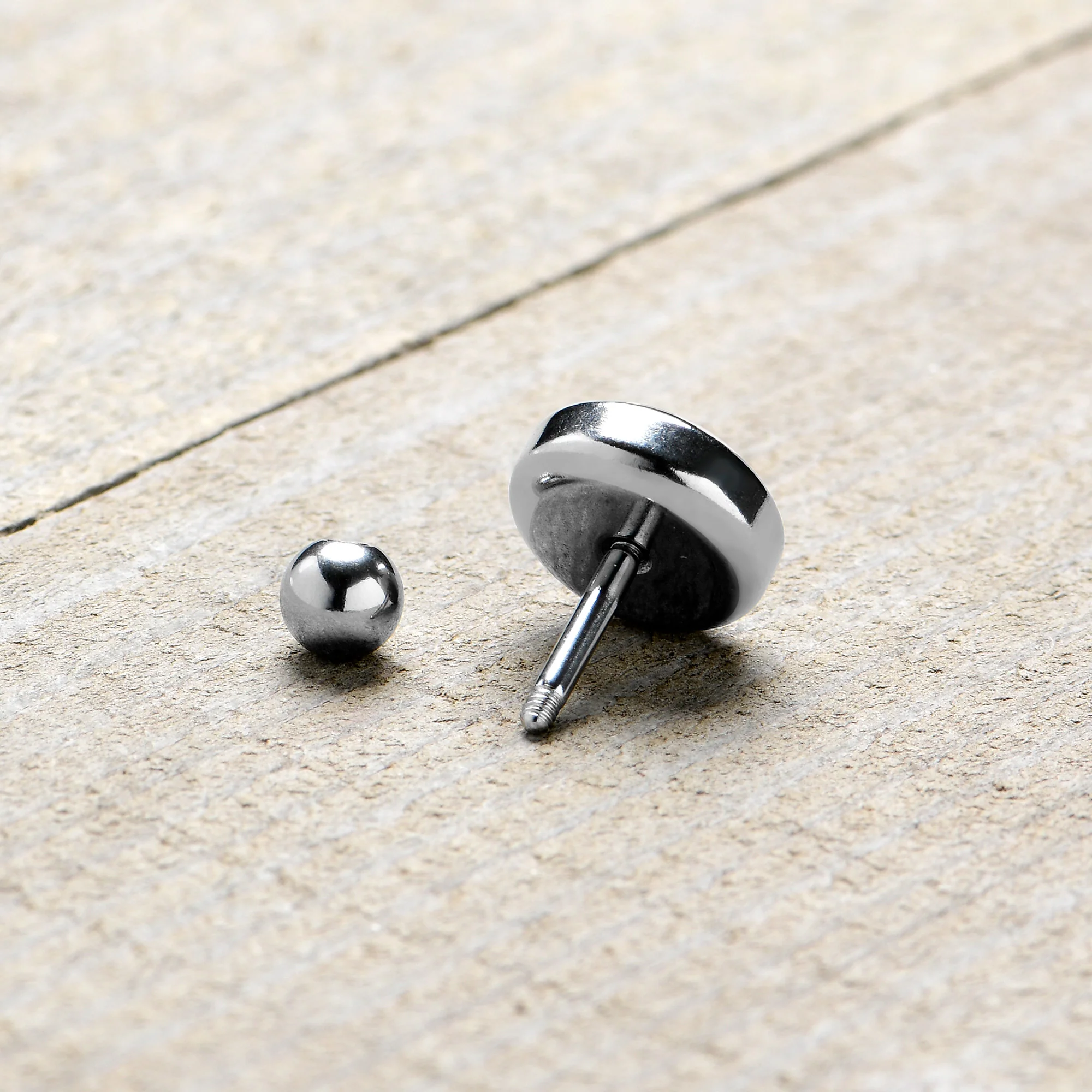 16G 1/4 Retro Boombox Cartilage Tragus Earring by Onyx O - Image 6