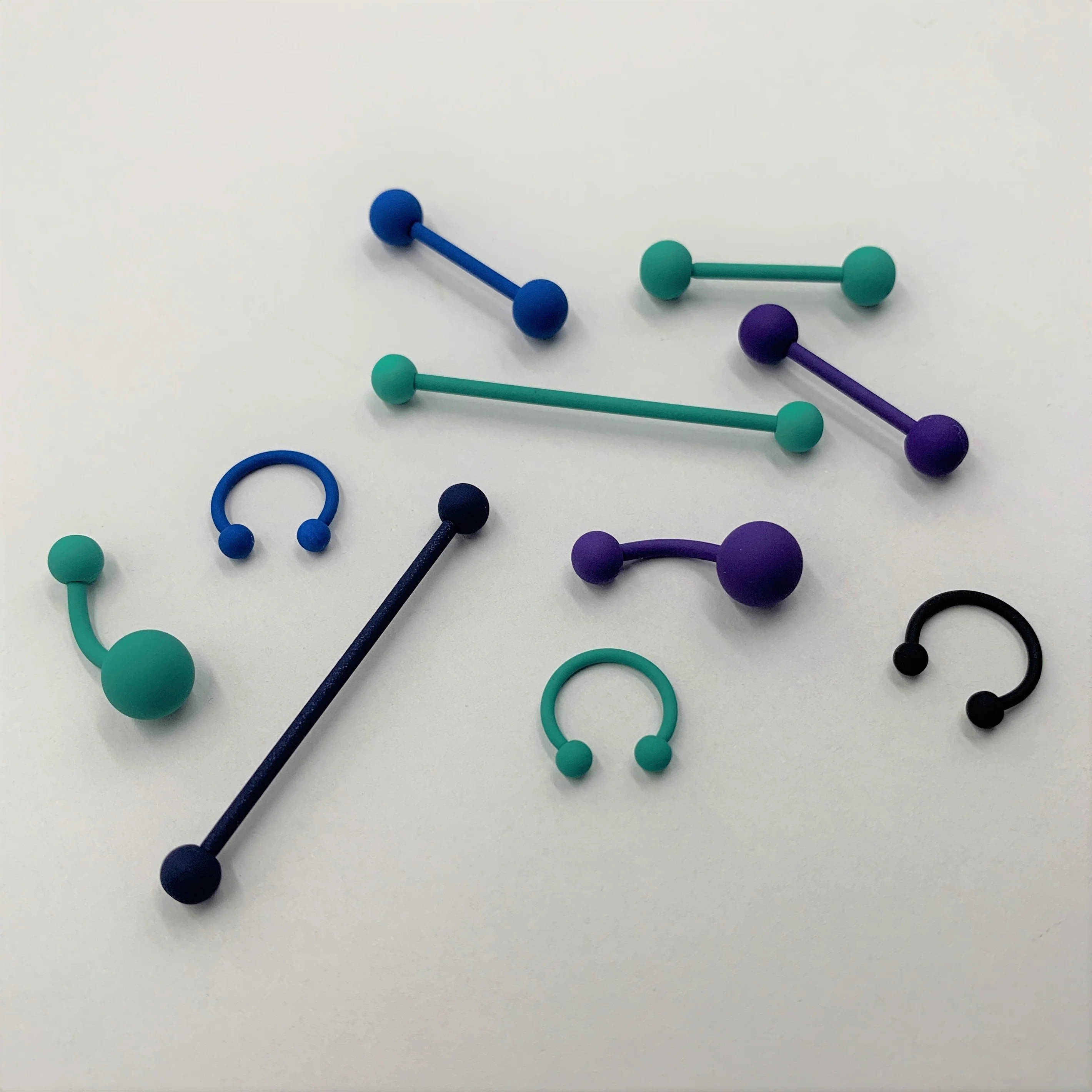 16G 3/8 Beautiful Blue Horseshoe Circular Barbell - Image 4