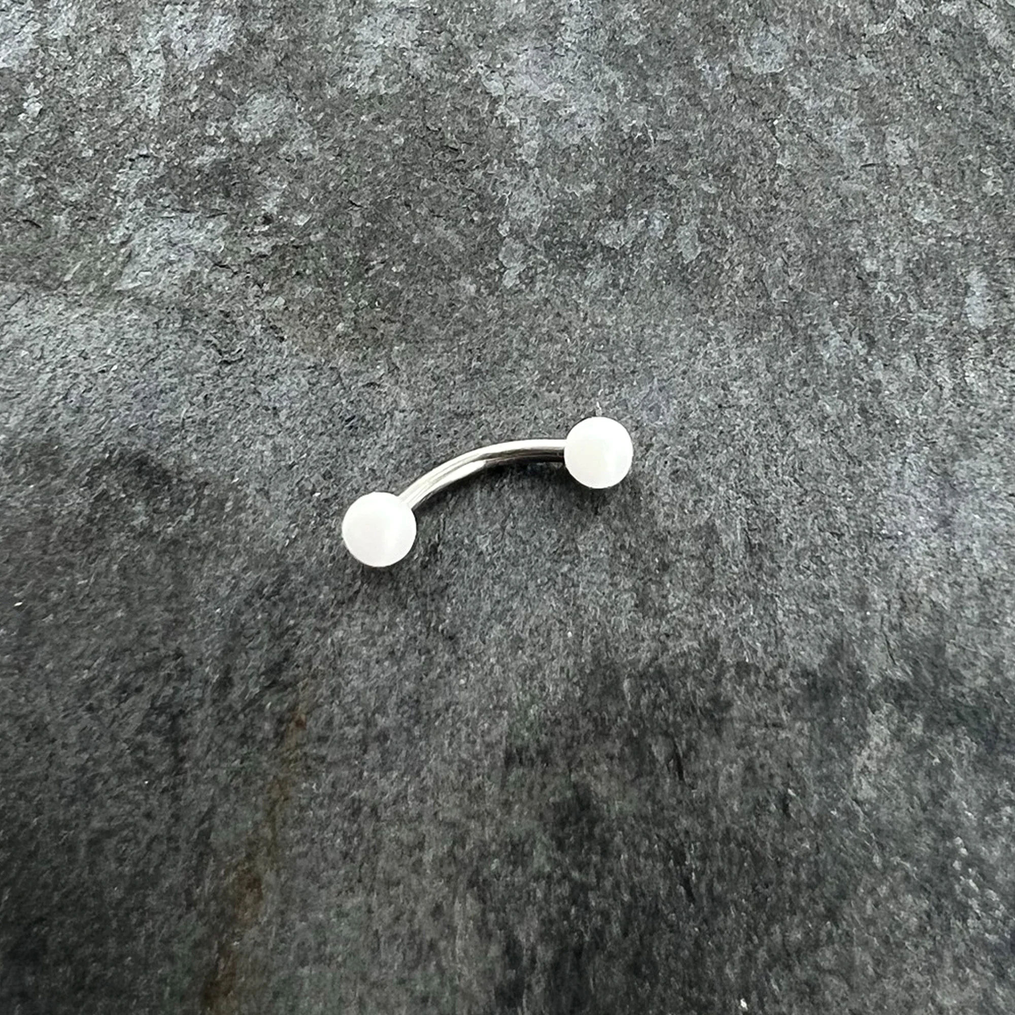 16G 5/16 Matte White Aurora Curved Eyebrow Ring - Image 5