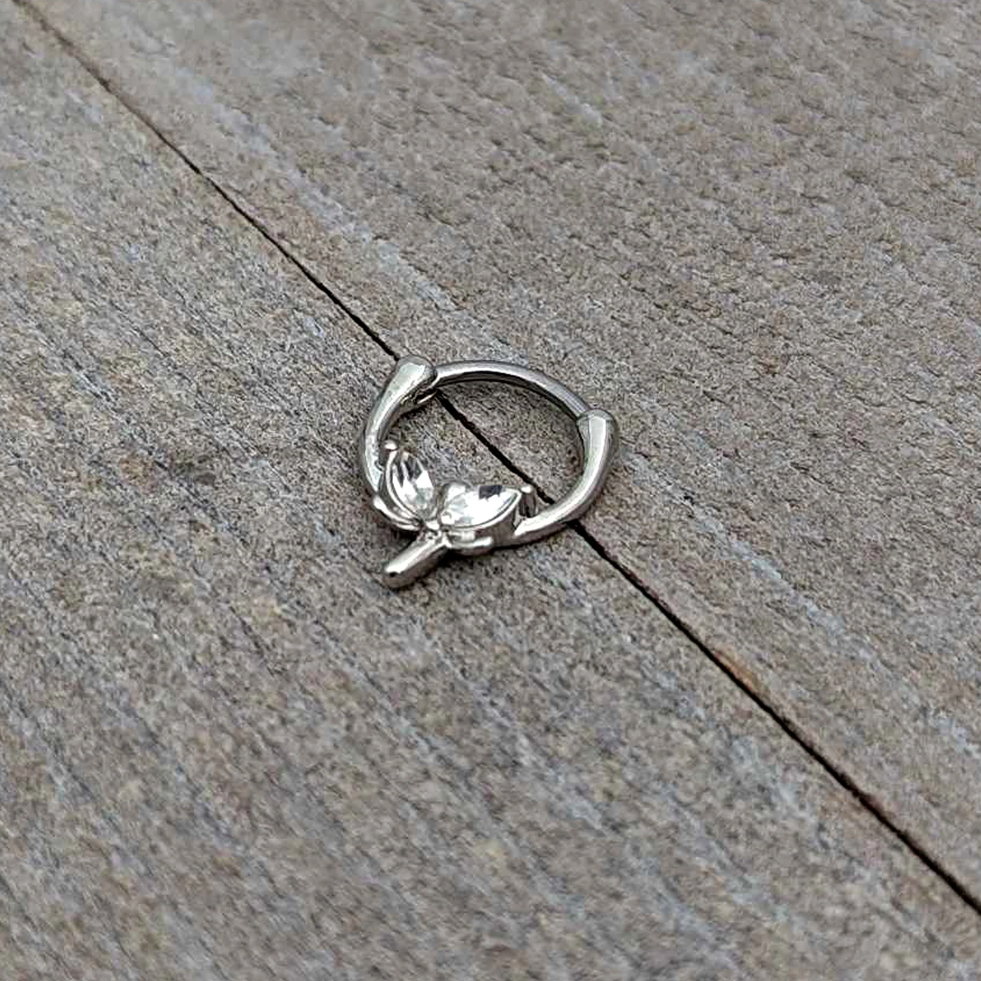 16G 5/16 Clear Gem Simple Style Dragonfly Cartilage Clicker - Image 6