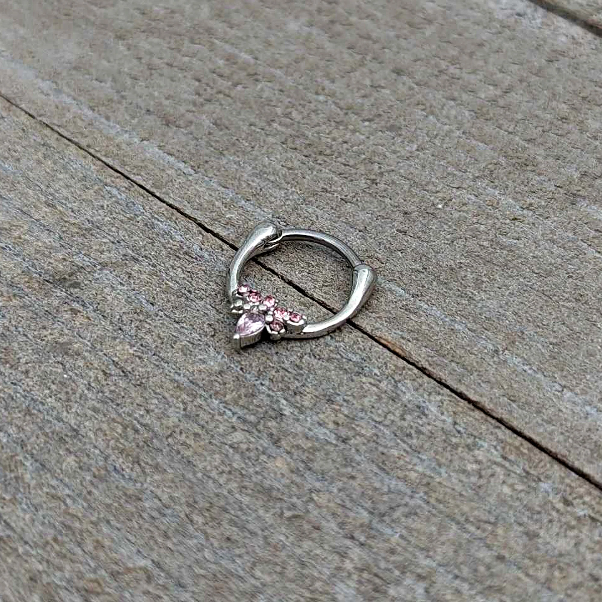 16G 5/16 Pink Gem Bee Glamour Cartilage Clicker - Image 6