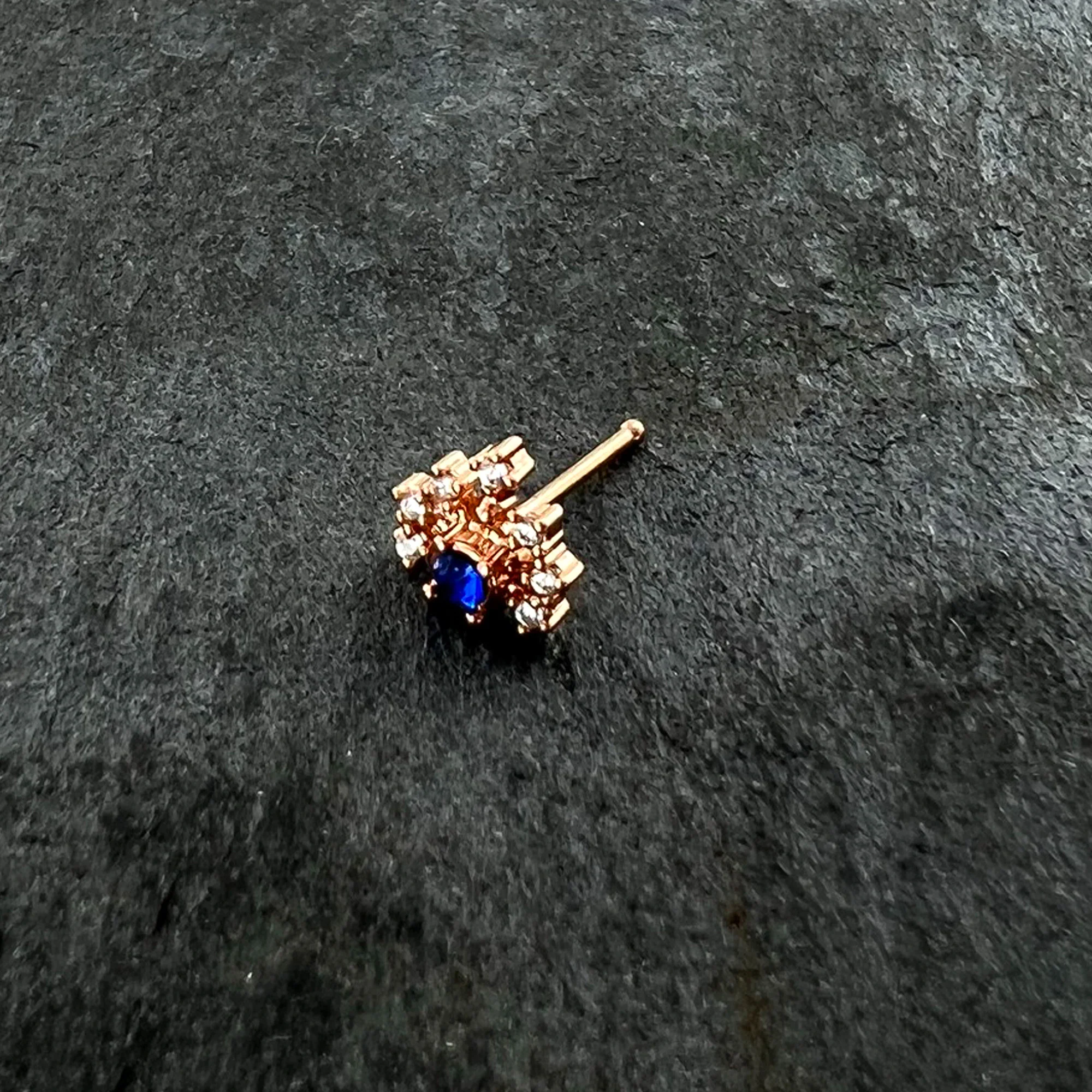 20G 1/4 Blue Clear Gem Rose Gold Tone Glamour Flare Nose Bone - Image 6