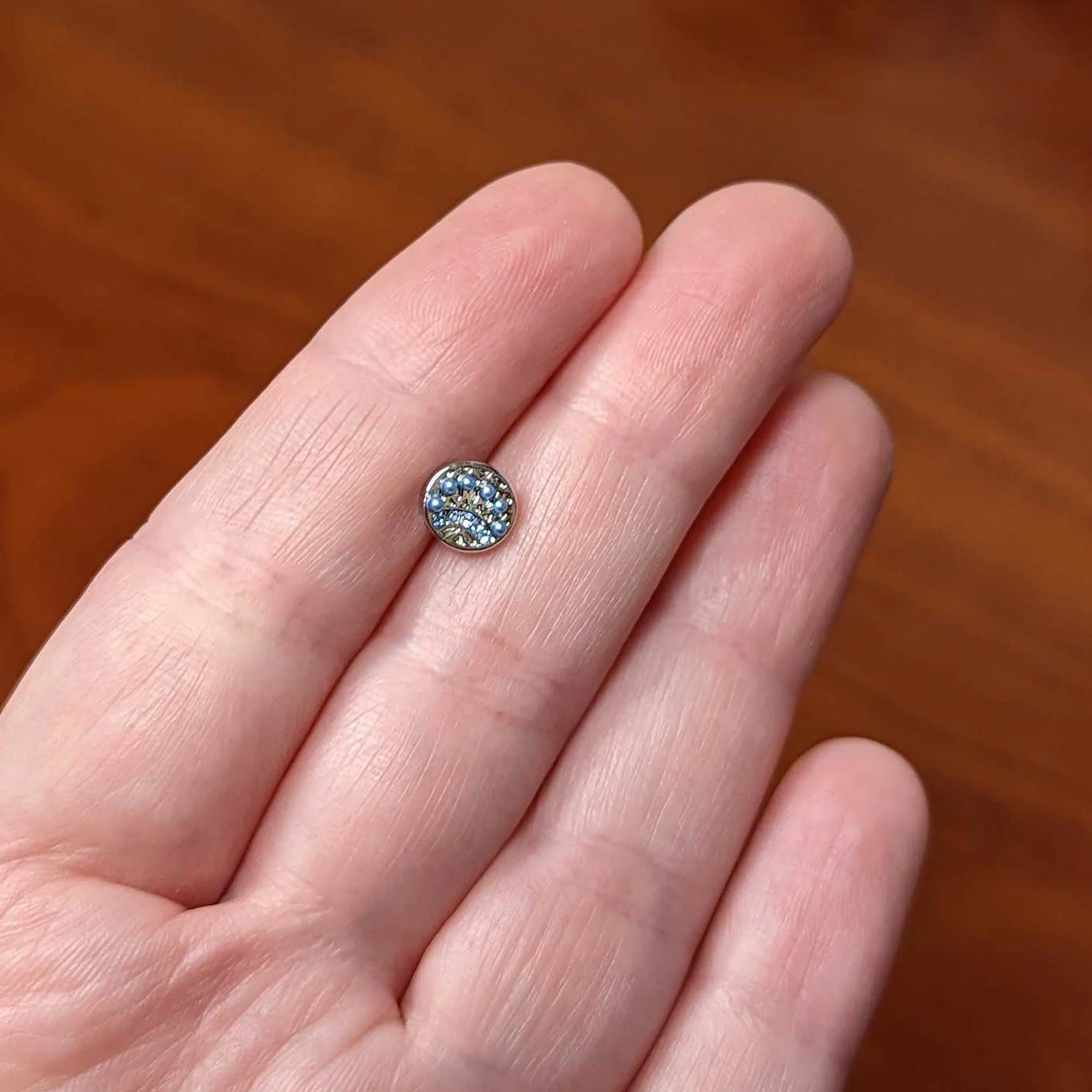 20G 1/4 Blue Gem Geometric Blues Nose Bone - Image 5