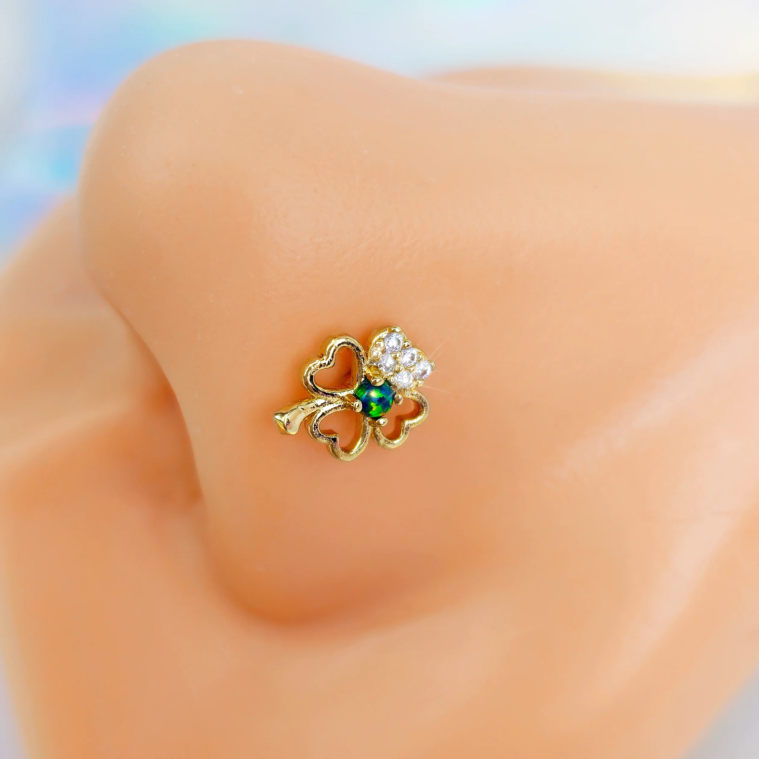 20G 1/4 Green Synthetic Opal Gold Tone Shamrock St Pats Nose Bone - Image 2