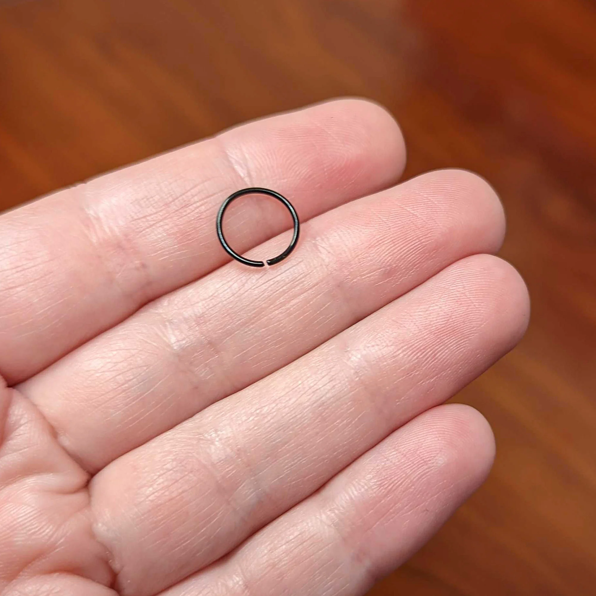 20G 9mm Black PVD Grade 23 Titanium Bendable Hoop Ring - Image 4