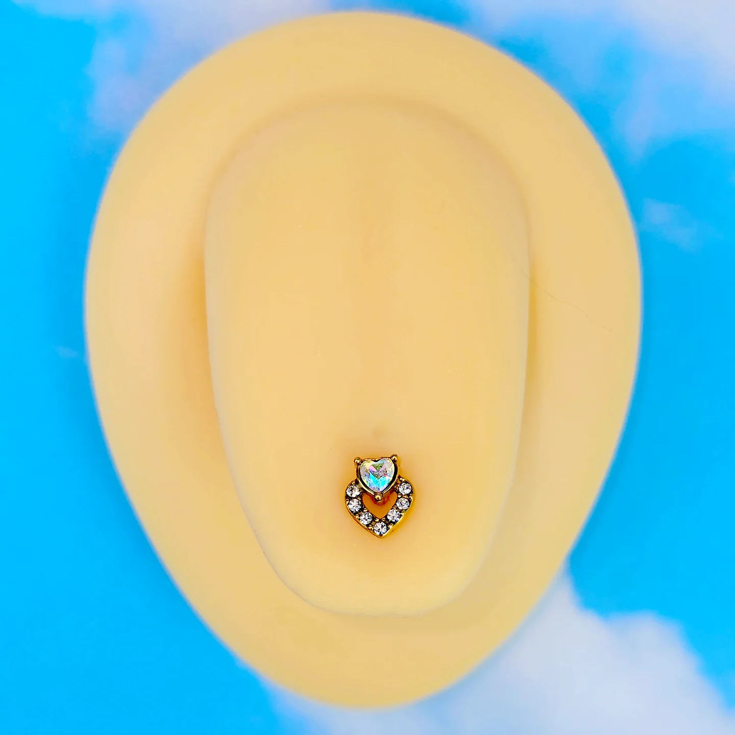 Clear CZ Gem Gold Tone Double Valentine Heart Barbell Tongue Ring - Image 6
